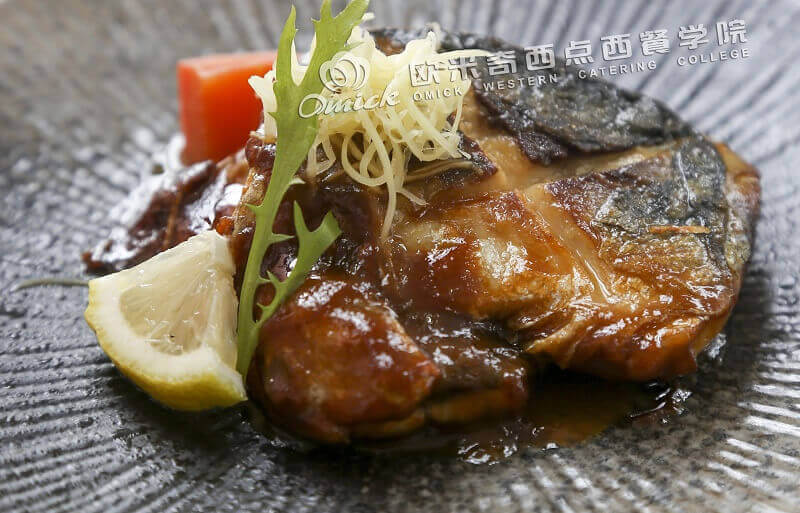 鹽烤青花魚