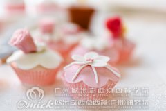 為什么越來越多的女生開始學習西點？