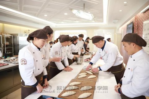 初高中生沒有學歷，學什么技術改變命運？