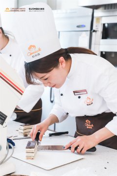 為什么要學西點？因為學這個工資待遇會更高！